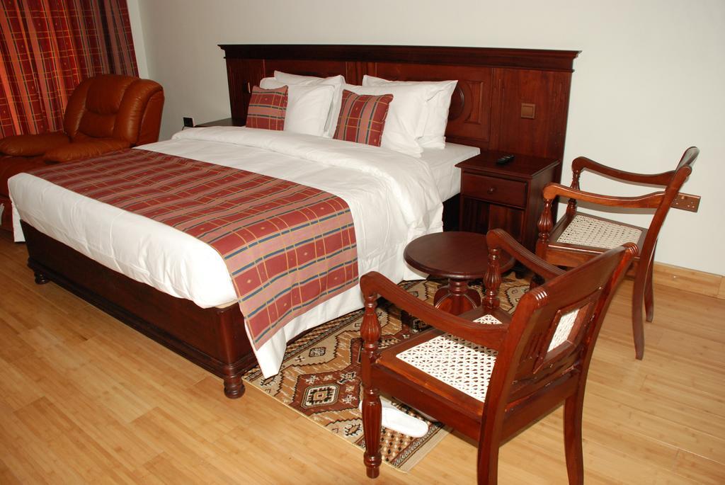 Eagle Palace Hotel Nakuru Eksteriør bilde